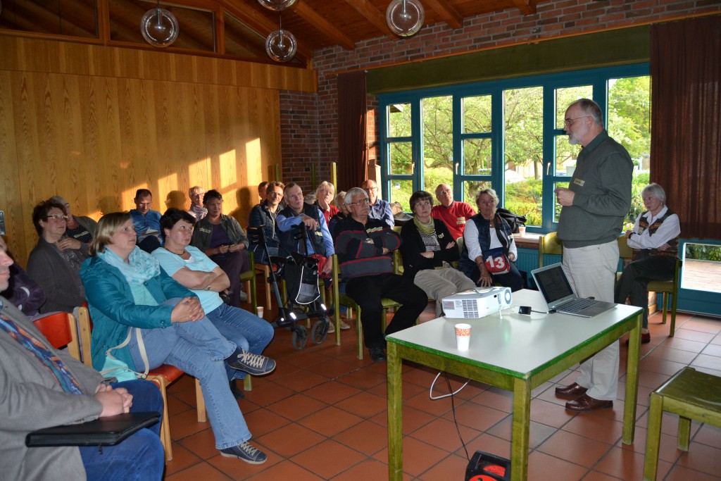 Jochen Josenhans berichtet, wie das Wohnprojekt arbeitet